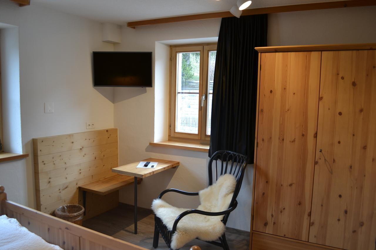 B&B Chasa Arfusch Ardez Exterior foto